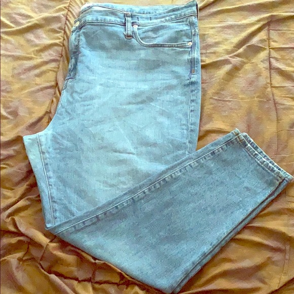 Light-Wash Denim Jeans - Picture 2 of 2